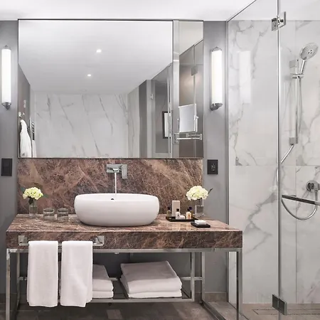 מלון Intercontinental By Ihg 5*