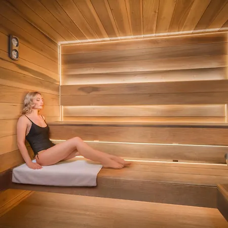 Intercontinental By Ihg 5*