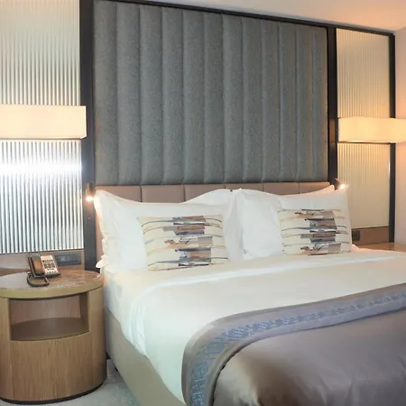 Intercontinental By Ihg 5* סופיה