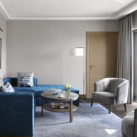 Intercontinental By Ihg Otel