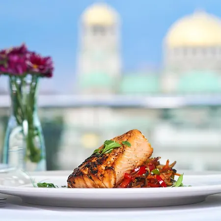 Intercontinental By Ihg Hotel