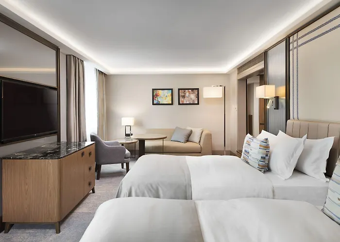 Intercontinental By Ihg 5*