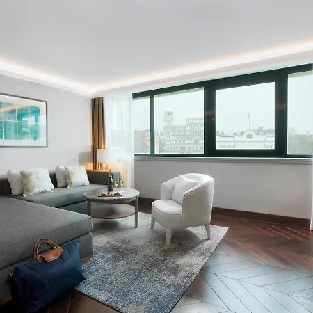 Intercontinental By Ihg Hotel 5*