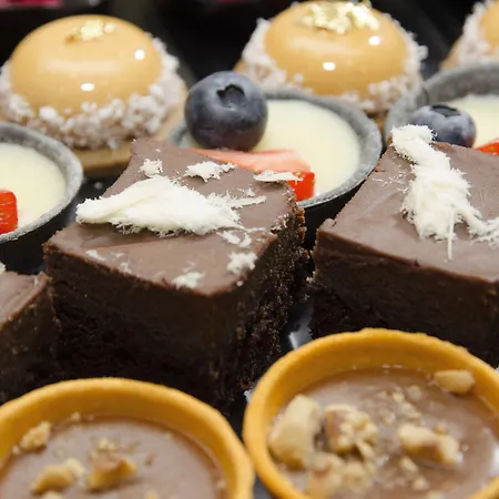 Intercontinental By Ihg Szálloda