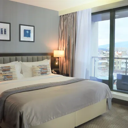 Intercontinental By Ihg Hotell