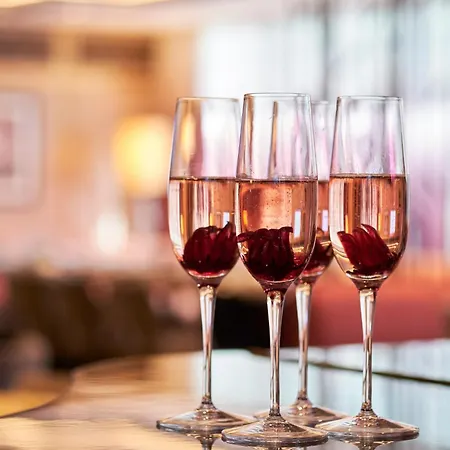 إنتركونتيننتال 5*