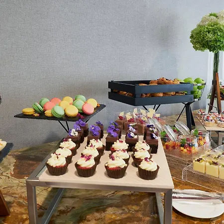 فندق إنتركونتيننتال 5*