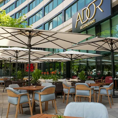 Intercontinental By Ihg 5*