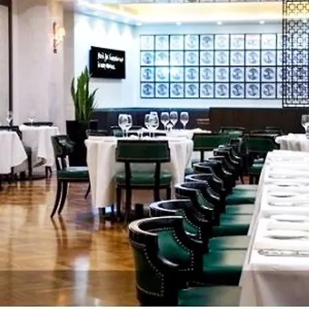 Intercontinental By Ihg 5*
