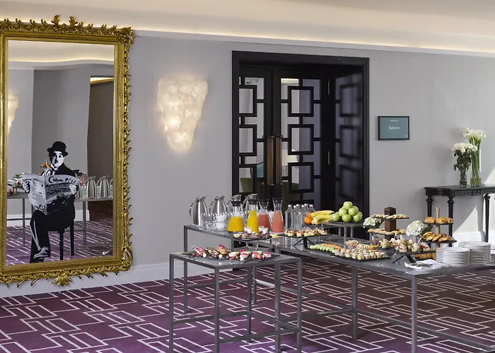 Intercontinental By Ihg