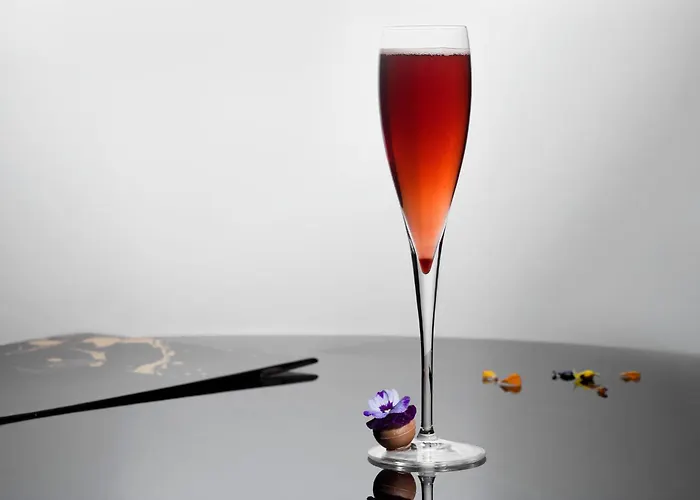 Intercontinental By Ihg 5*