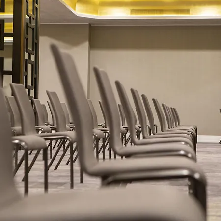 Intercontinental By Ihg Отель