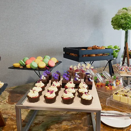 Intercontinental By Ihg София