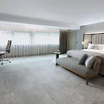 Intercontinental By Ihg Отель
