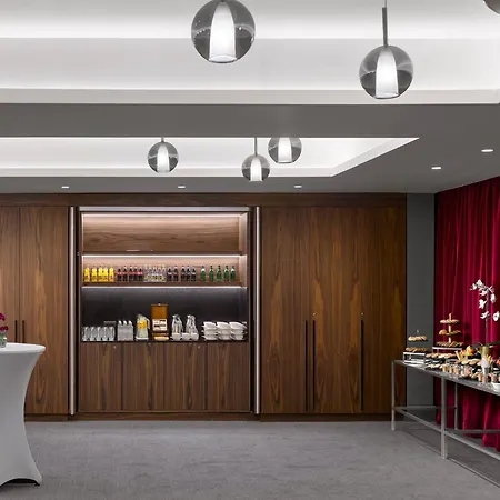 Intercontinental By Ihg 5* София